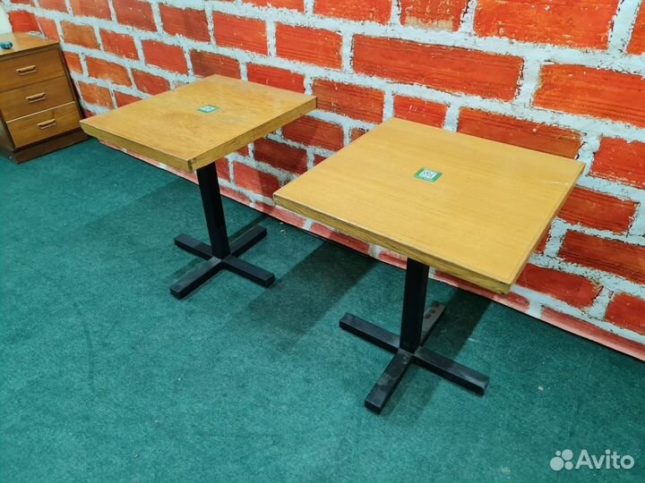 Столы для кафе