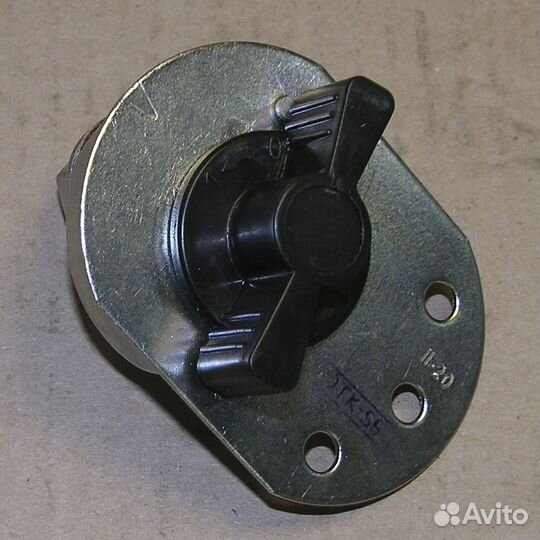 Выключатель массы 24V 50А механический с ручным уп