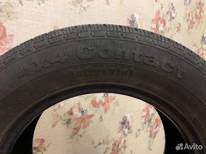Continental Conti4x4Contact 215/65 R16 98H