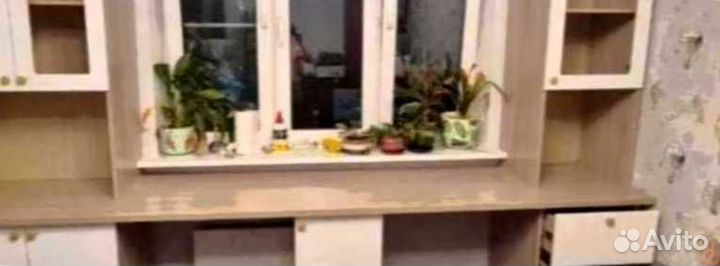 Рабочая зона у окна