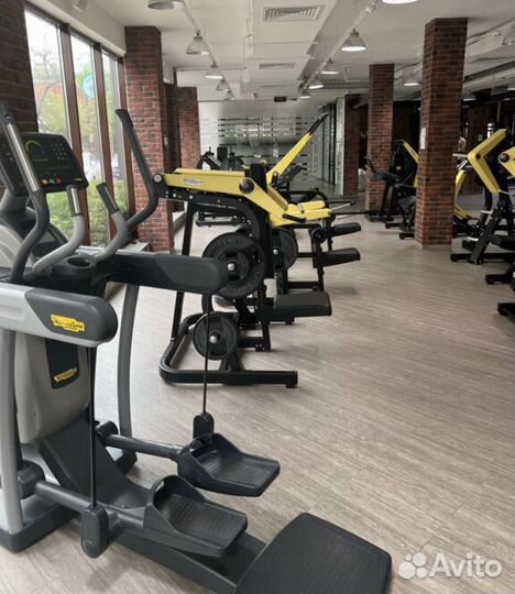 Абонемент в фитнес клуб