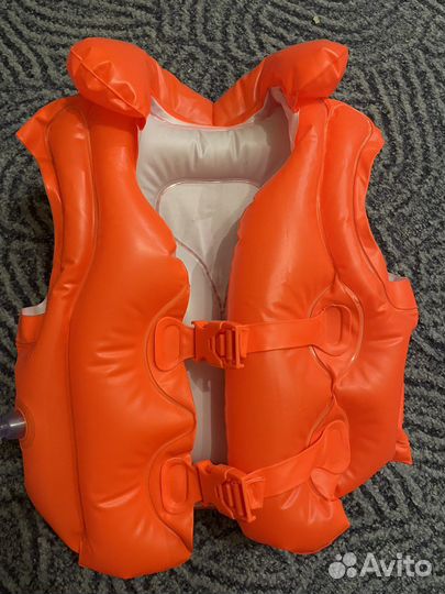 Спасательный жилет для детей