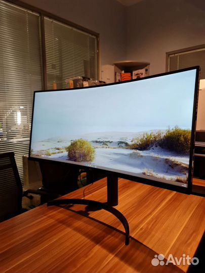 LG монитор 21:9