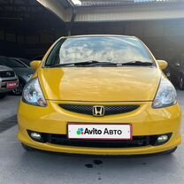 Honda Fit 1.3 CVT, 2005, 150 630 км, с пробегом, цена 620 000 руб.