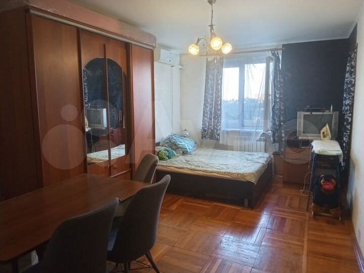 2-к. квартира, 50 м², 9/9 эт.