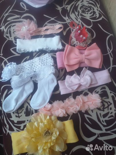 Повязка на голову и носочки нарядные