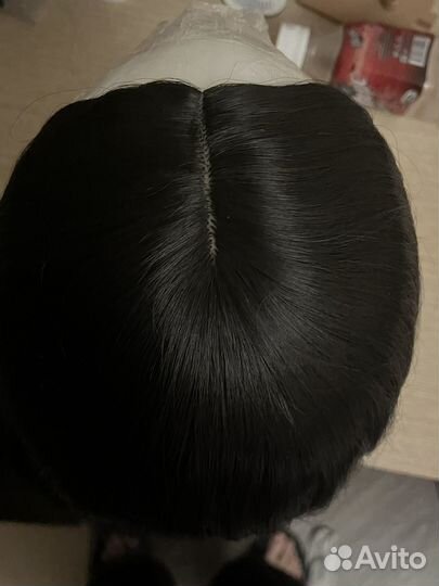 Черный парик