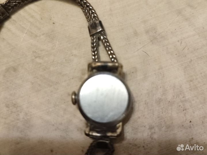 Часы женские Луч позолоченные