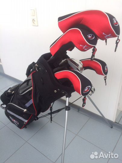 Набор клюшек для гольфа