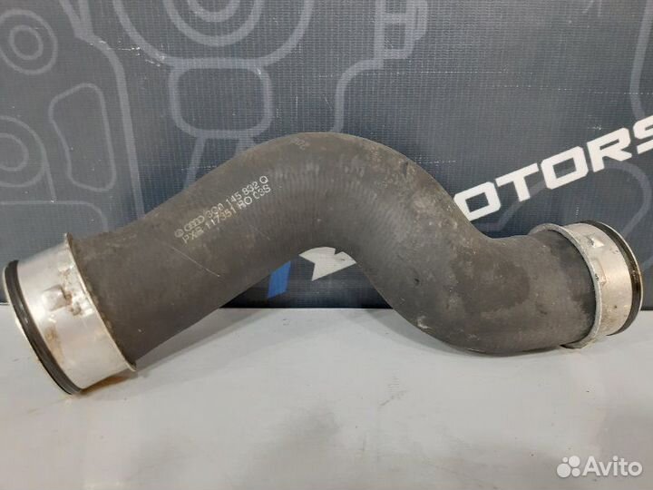 Патрубок интеркулера Volkswagen Passat Variant B6