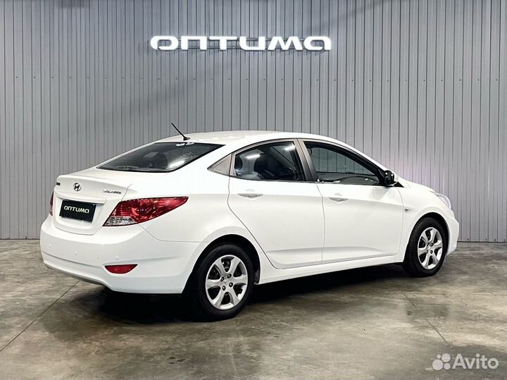 Hyundai Solaris 1.6 AT, 2013, 195 145 км