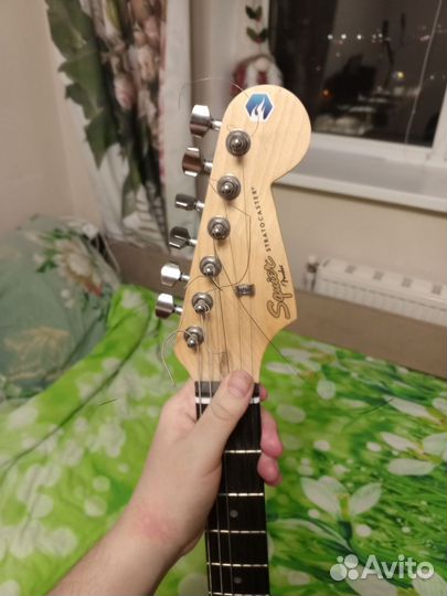 Электрогитара fender squier stratocaster