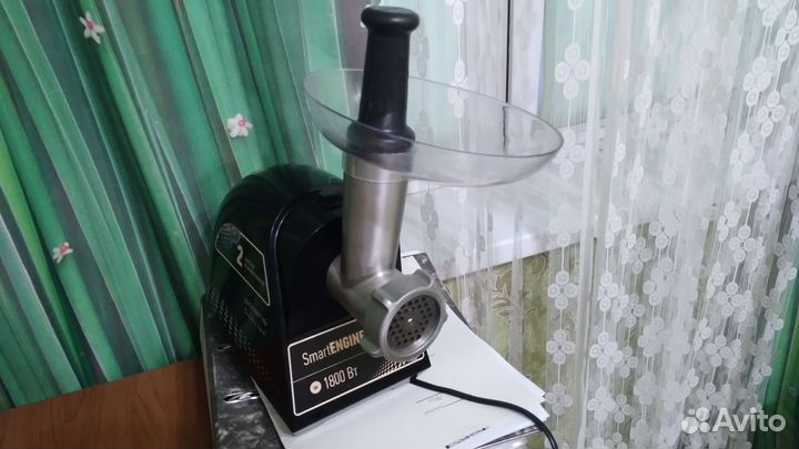 Мясорубка электрическая