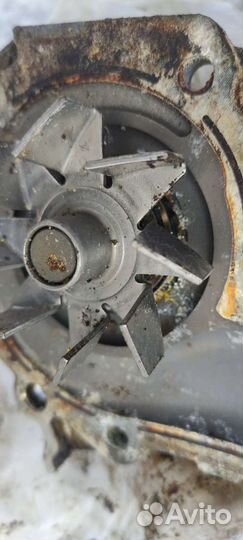 Помпа логан, ларгус