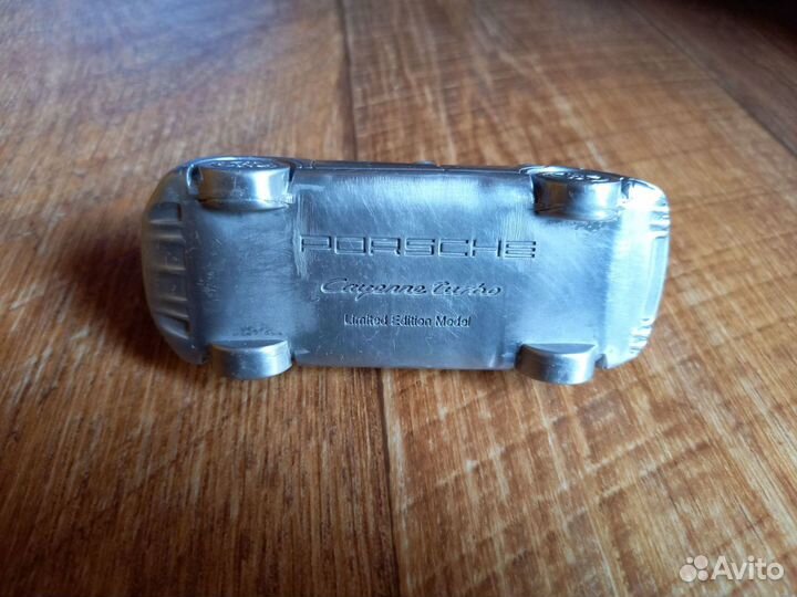 1/43 Porsche cayenne turbo