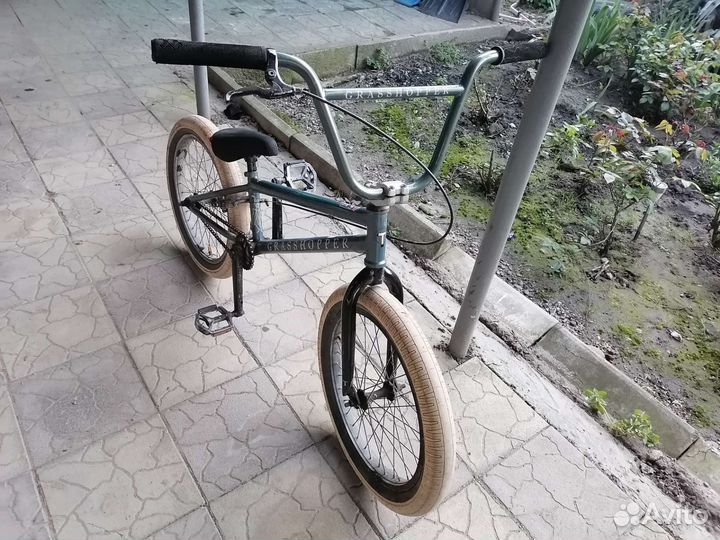 Велосипед BMW