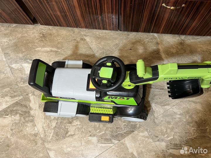 Детский электромобиль экскаватор