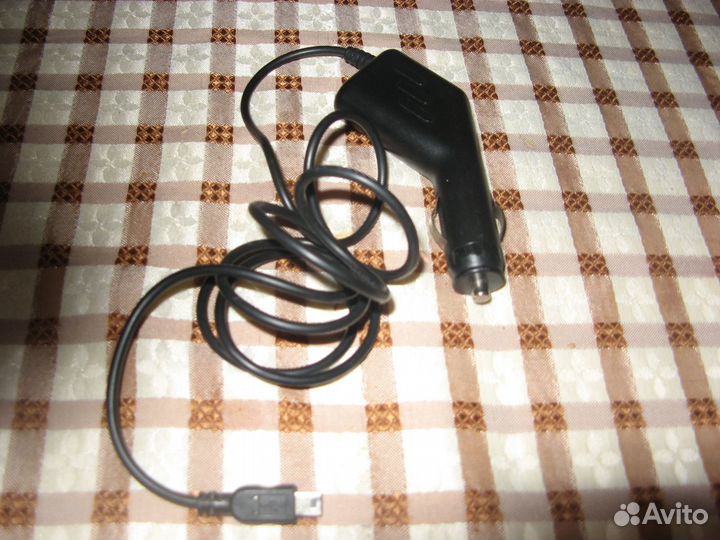 Зарядное устройство