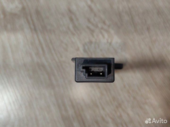 Антенна Bmw 5 F10 N52B25 2011