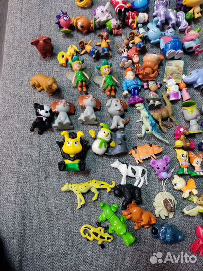 Киндер-сюрприз пакетом 125 штук