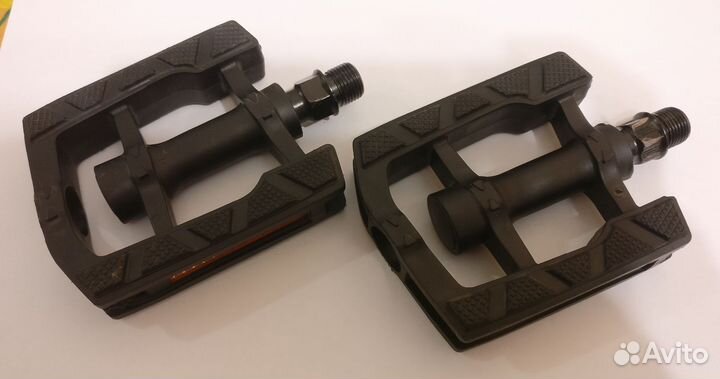 Педали для велосипеда