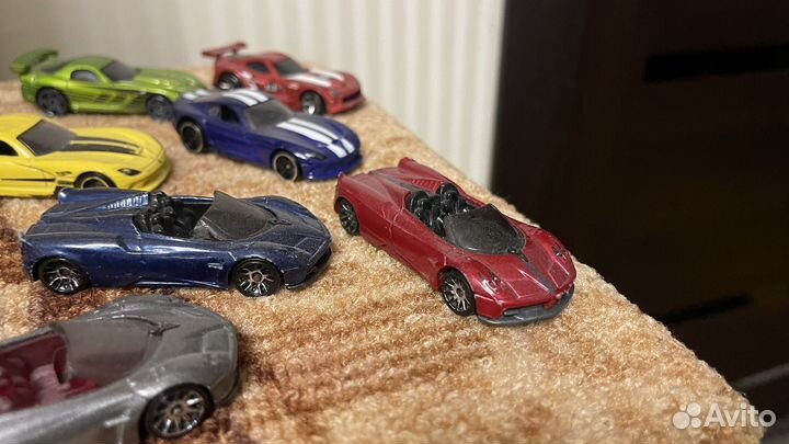 Hot wheels viper & pagani