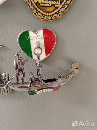 Магнитики на холодильник