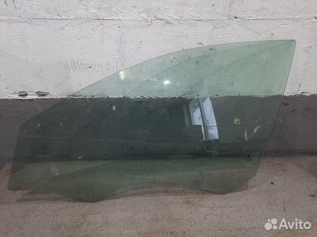 Переднее левое стекло для Skoda Octavia A7