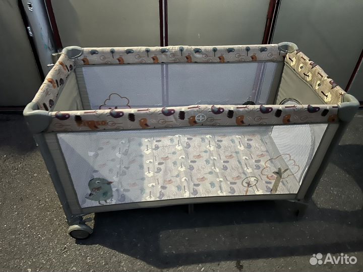 Кроватка детская