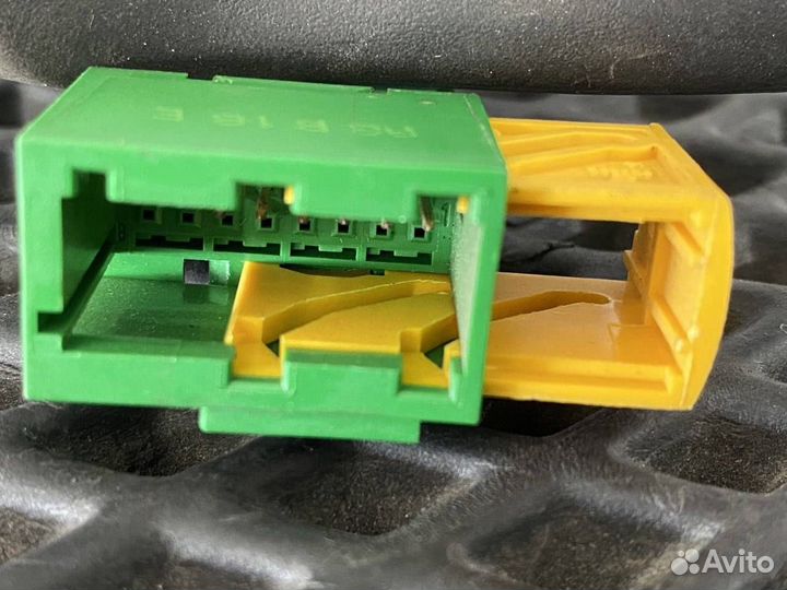 Шлейф рулевой Volvo FH4 21225667