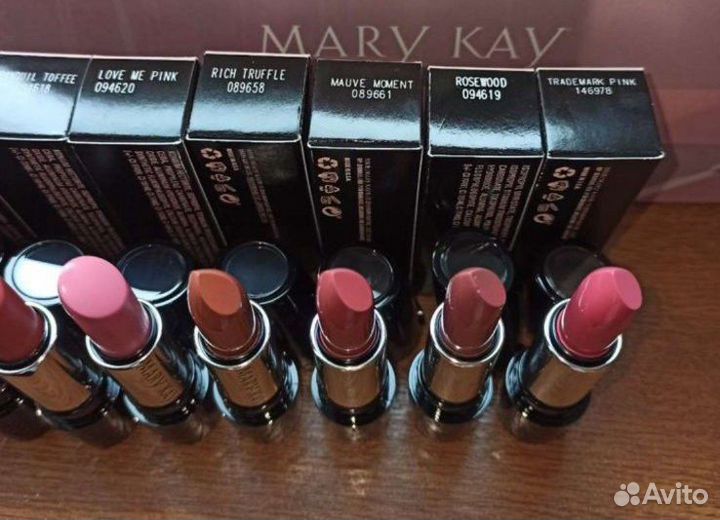 Новые гелевые помады и блеск Mary Kay