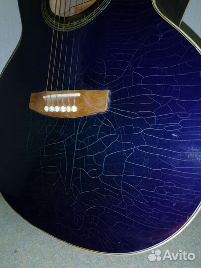 Гитара с чехлом