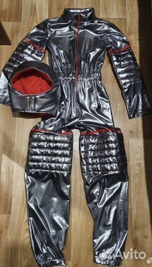 Костюм космонавта