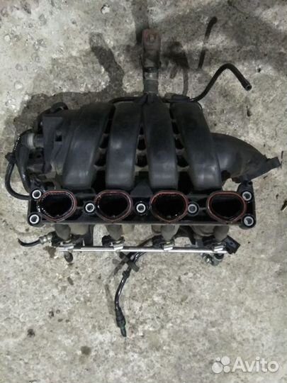 Коллектор впускной Опель Астра Н