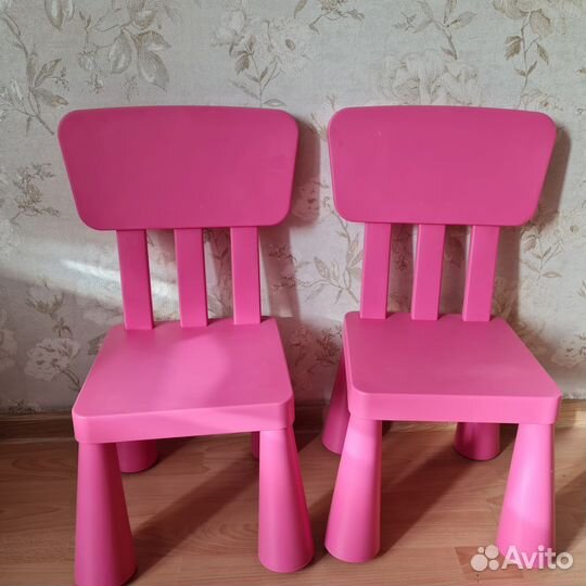 IKEA стол и 2 стула mammut