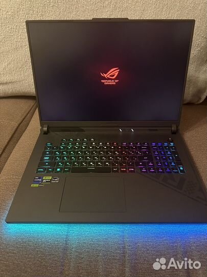 Игровой ноутбук asus ROG strix G18