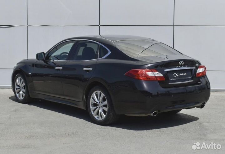 В разборе Infiniti M25