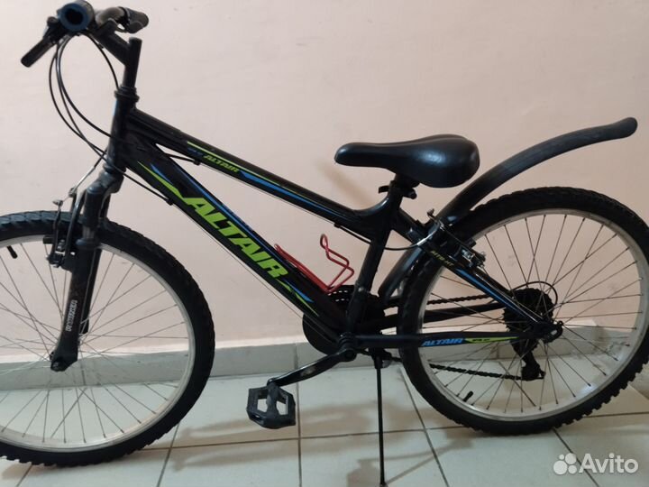 Велосипед altair (MTB HT)