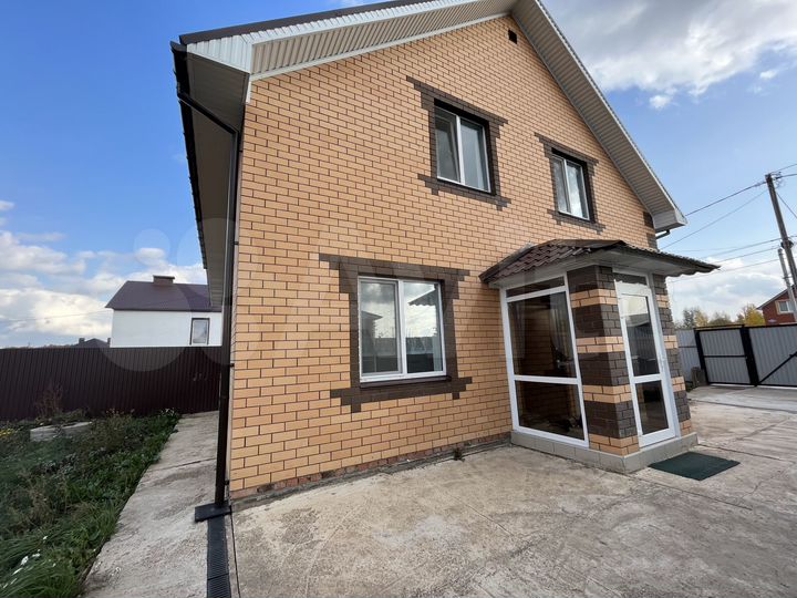 Таунхаус 130 м² на участке 4 сот.