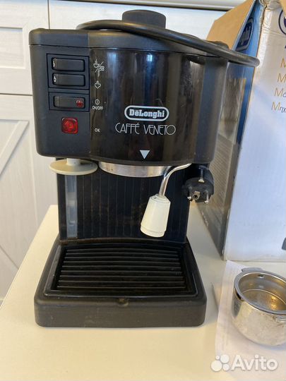 Кофемашина delonghi