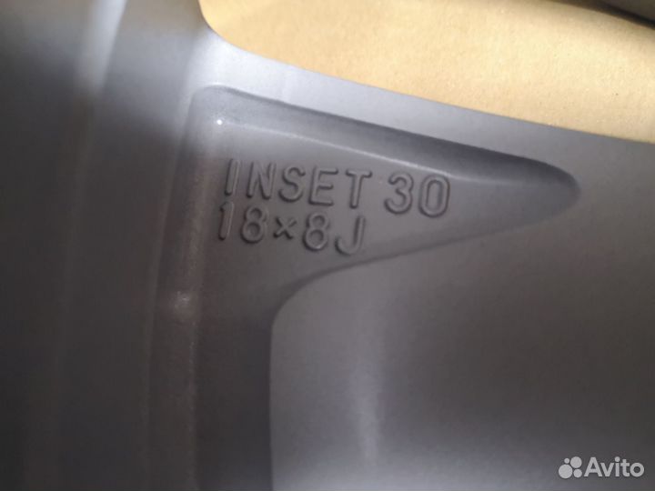 Диск литой Lexus RX300 R18 оригинал новый