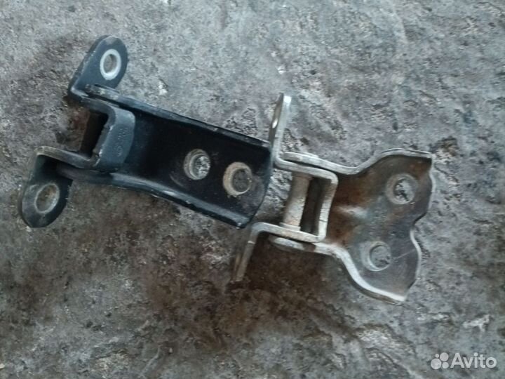 Петли двери lifan solano 620