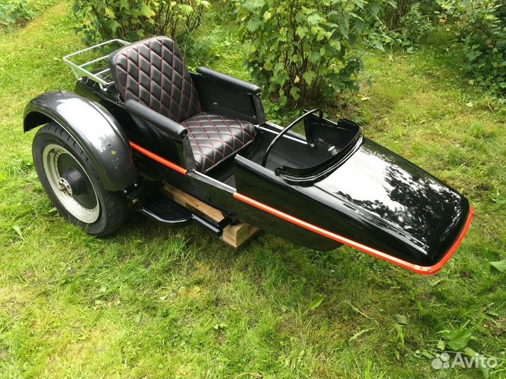 Коляска с комплектом креплений для Harley-Davidson