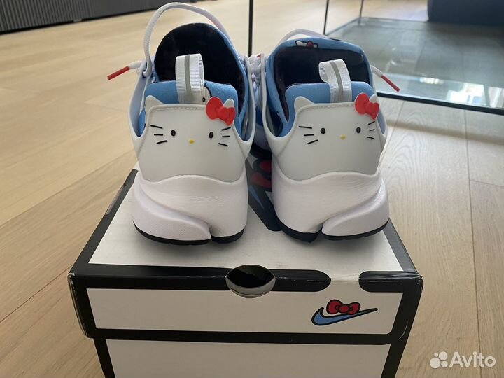 Nike Hello Kitty x Air Presto 'University Blue'