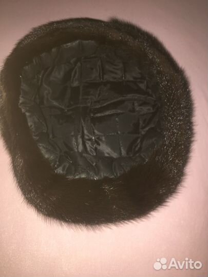 Берет с козырьком норковый женский