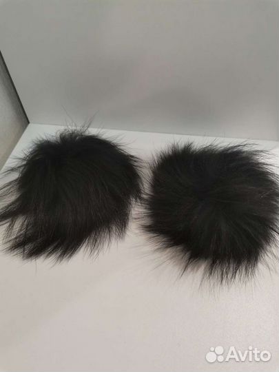 Меховые помпоны