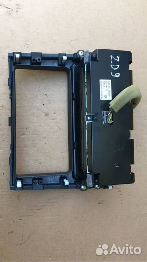 Монитор Mitsubishi Pajero /Montero (V8, V9) (2007