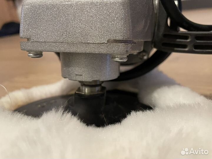 Полировальная машинка makita