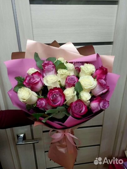 Букет из роз с доставкой Армавир Новокубанск