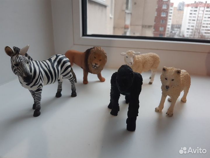 Фигурки Schleich